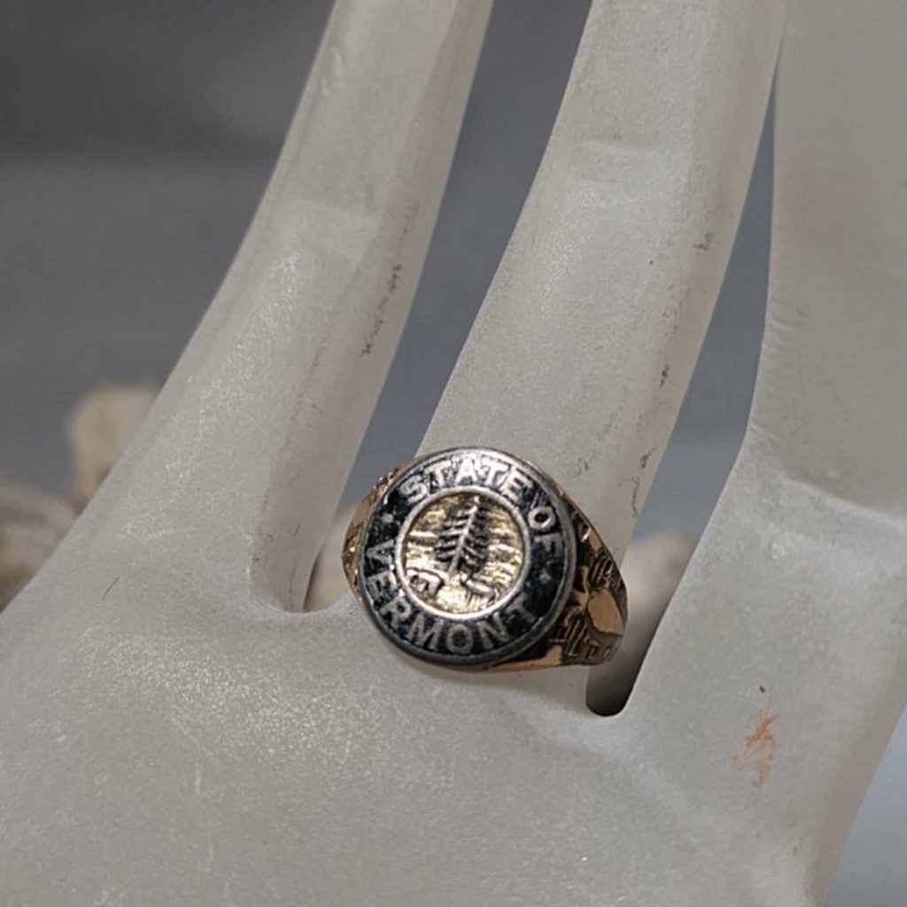 Vintage Rare State Of Vermont Brass Pinky Ring